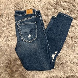♡ American Eagle Extra Stretch Jeans ♡